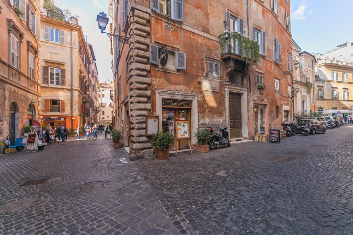 Domus Lupae -Live In The Heart Of Rome Apartment Luaran gambar