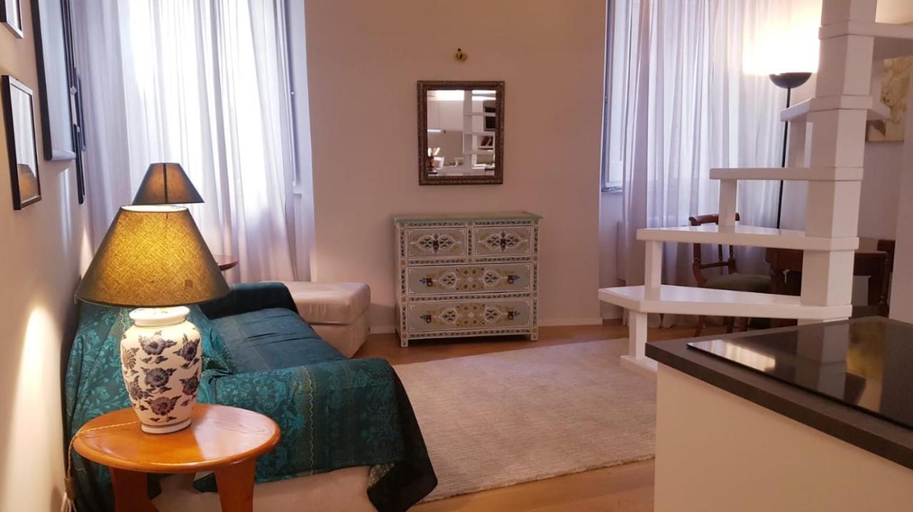 Domus Lupae -Live In The Heart Of Rome Apartment Luaran gambar
